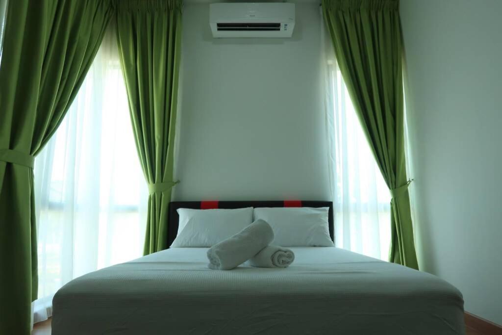 Promo Private Luxurious Nilai Vacation Home Exteriér fotografie