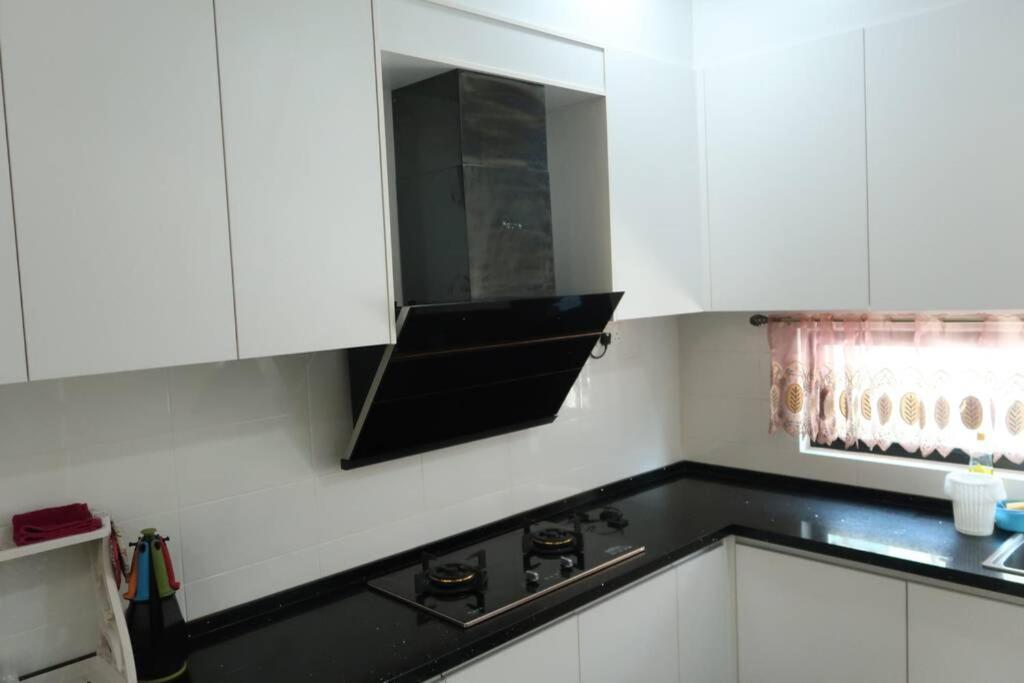 Promo Private Luxurious Nilai Vacation Home Exteriér fotografie