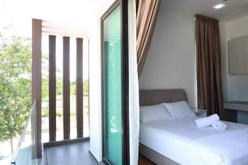 Promo Private Luxurious Nilai Vacation Home Exteriér fotografie