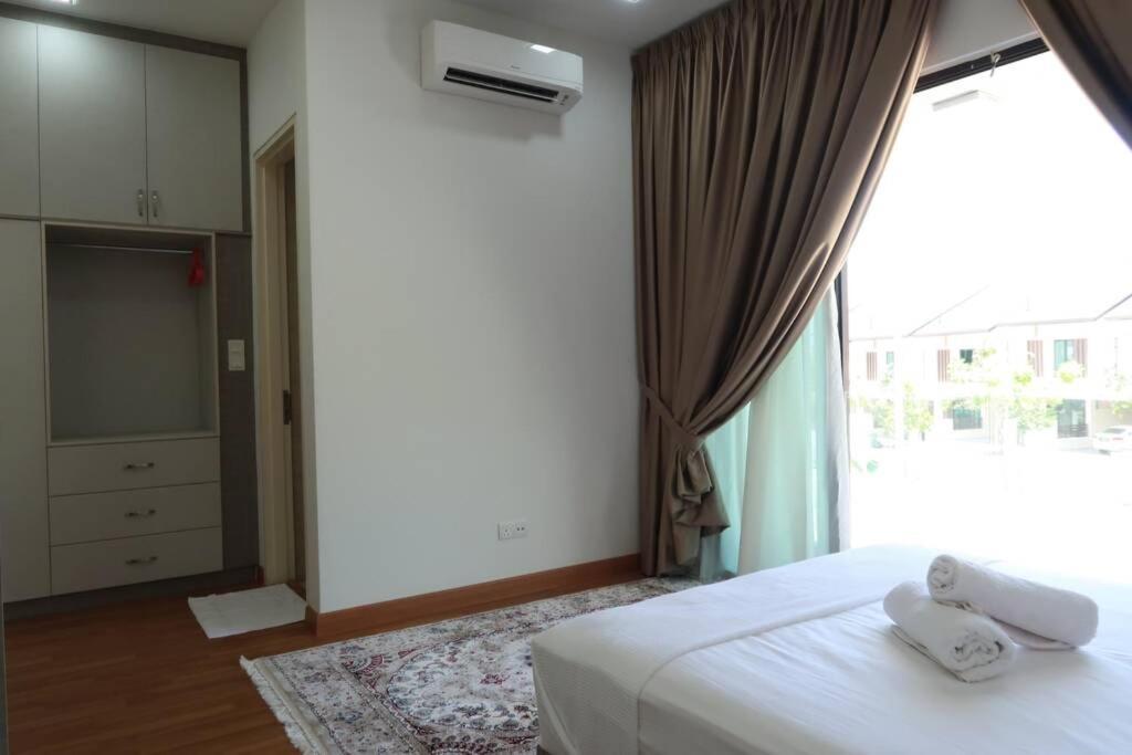 Promo Private Luxurious Nilai Vacation Home Exteriér fotografie